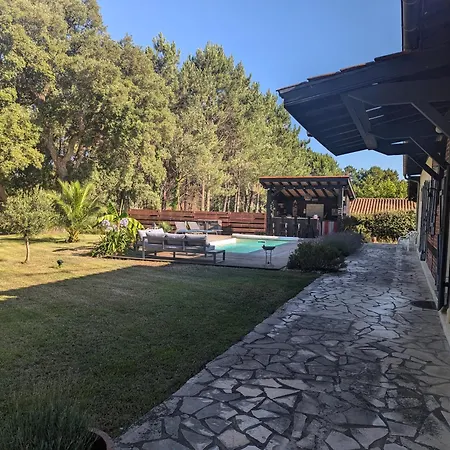 Grande Maison Avec Piscine Privee Feriehus